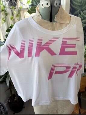 Nike Pro Dri-FIT Crop Graphic Tee White Pink Loose Fit NWT Size XL